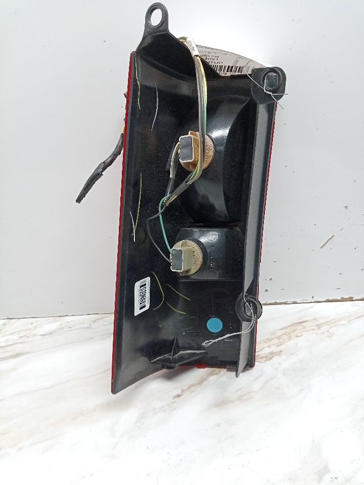 2012 CHEVROLET EXPRESS 1500 VAN Right TAIL LAMP - 23179 — photo 4