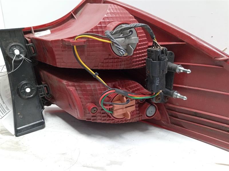 2014 HYUNDAI SANTA FE Right TAIL LAMP - 23187 — photo 4