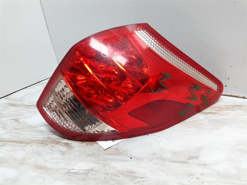 2006 TOYOTA RAV4 Right TAIL LAMP - 23202 — photo 1