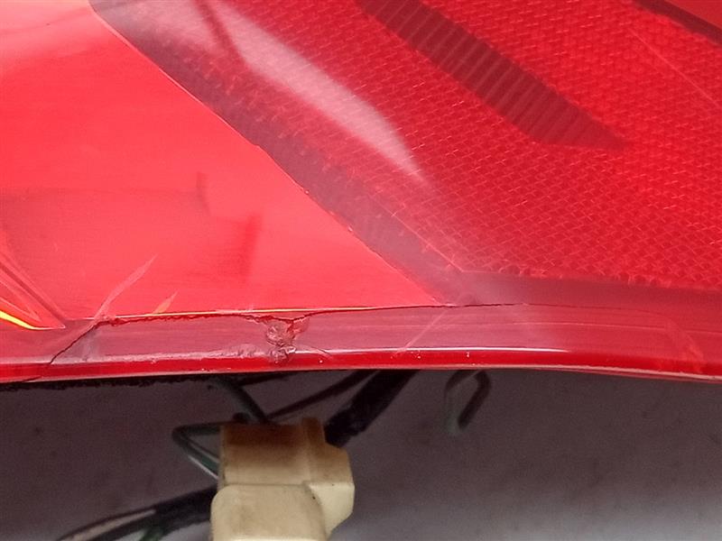 2006 TOYOTA RAV4 Right TAIL LAMP - 23202 — photo 5