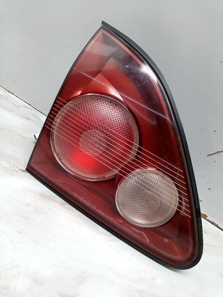 1999 LEXUS RX300 Right TAIL LAMP - 23206 — photo 1