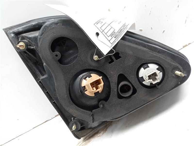 1999 LEXUS RX300 Left TAIL LAMP - 23207 — photo 5