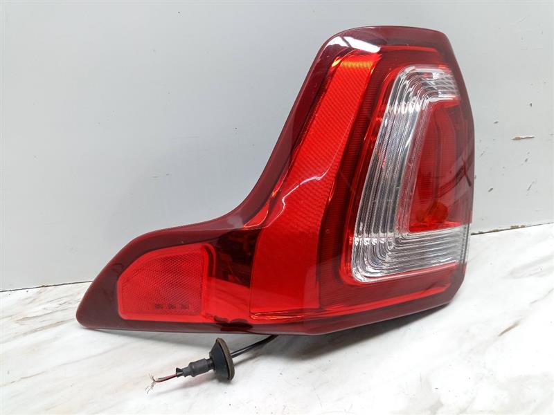 2016 FORD EXPLORER Right TAIL LAMP - 23214 — photo 1