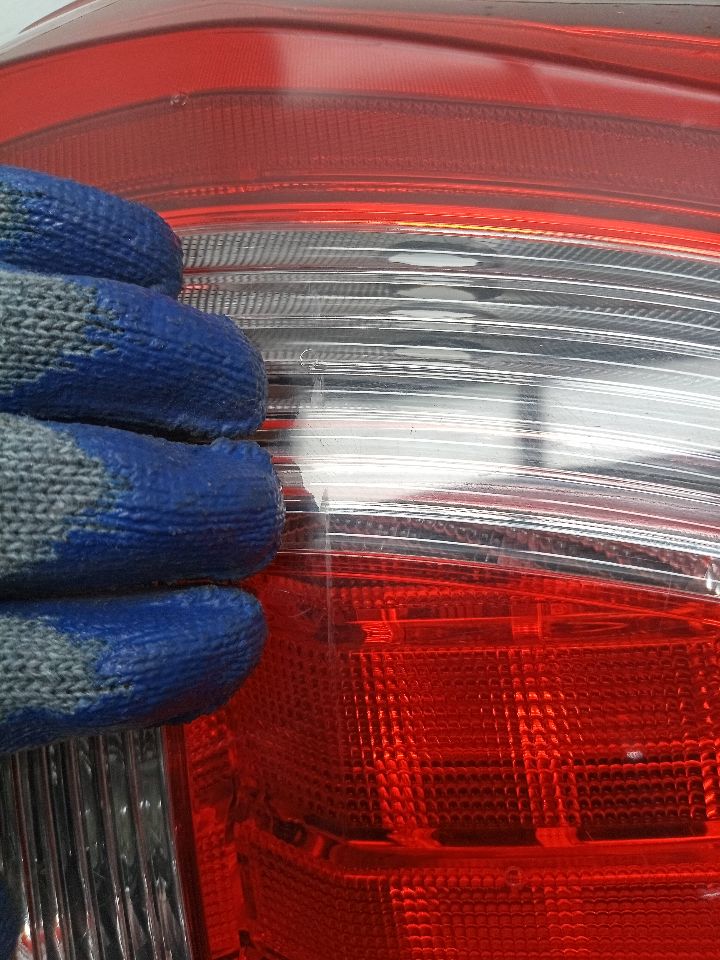 2016 FORD EXPLORER Right TAIL LAMP - 23214 — photo 3