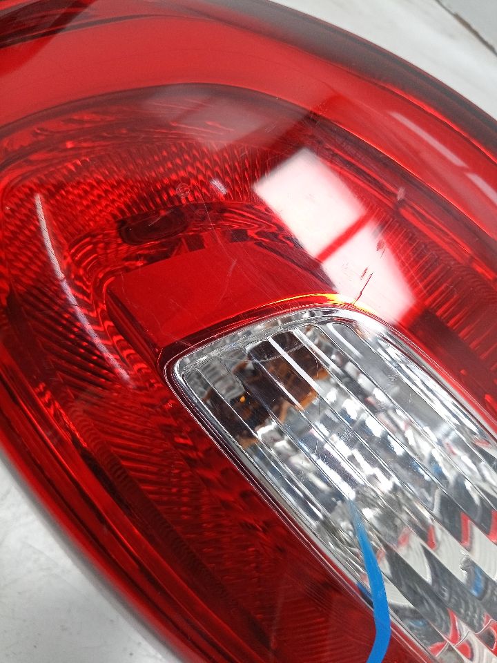 2015 HYUNDAI SONATA Right TAIL LAMP - 23215 — photo 3