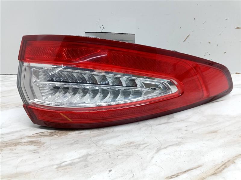 2015 FORD FUSION Left TAIL LAMP - 23220 — photo 1