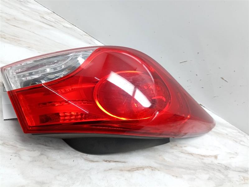 2013 HYUNDAI ELANTRA Left TAIL LAMP - 23224 — photo 1