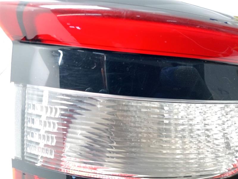 2017 DODGE DURANGO Right TAIL LAMP - 23237 — photo 2