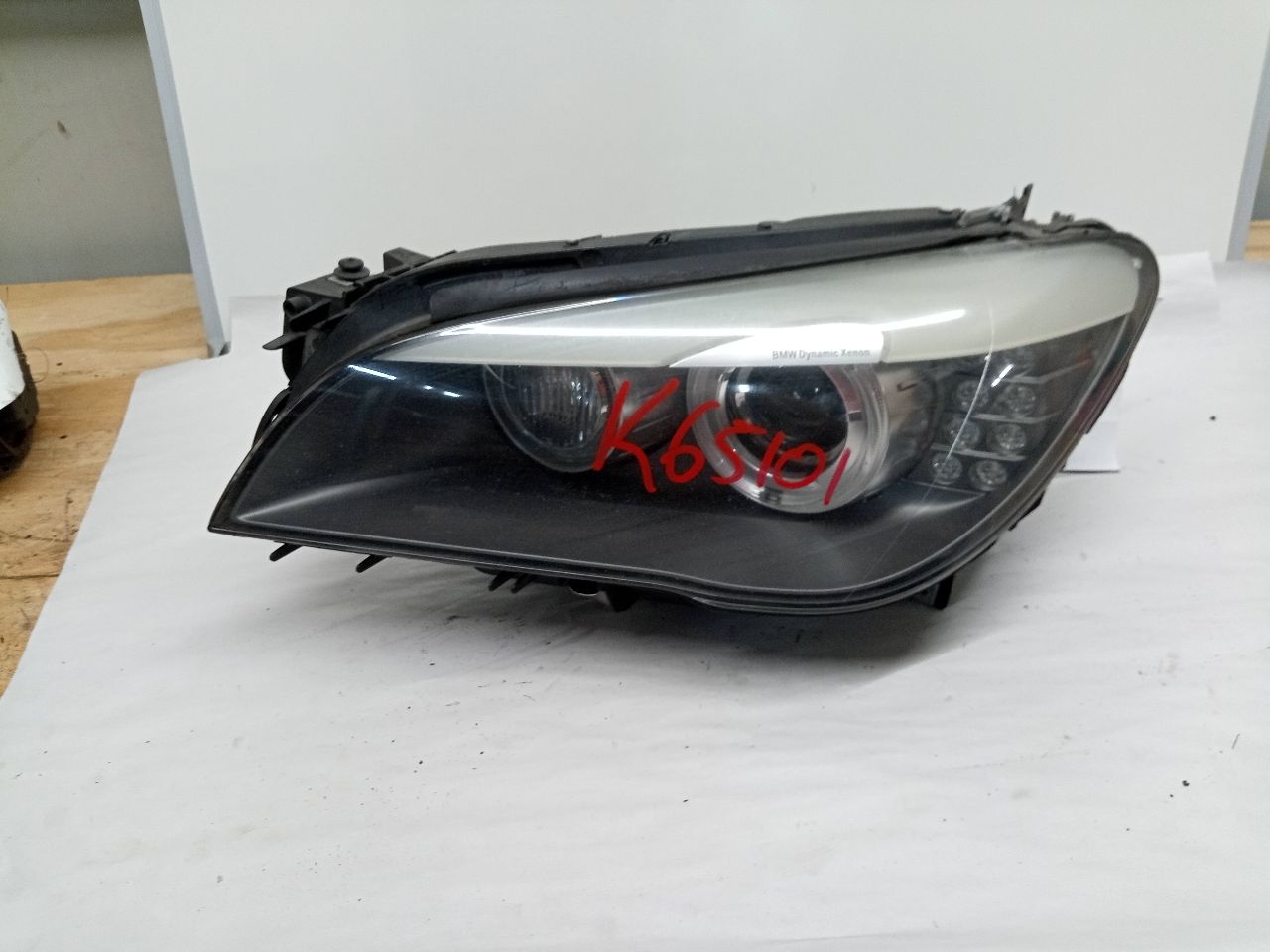 2011 BMW 750i Left HEADLAMP ASSEMBLY - 23357