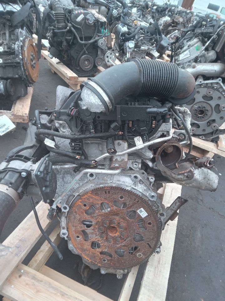 2014 MINI COOPER COOPER 3cyl gasoline turbo 1.5 ENGINE ASSEMBLY - 233800 — photo 3
