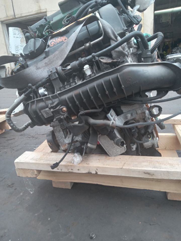 2014 MINI COOPER COOPER 3cyl gasoline turbo 1.5 ENGINE ASSEMBLY - 233800 — photo 4
