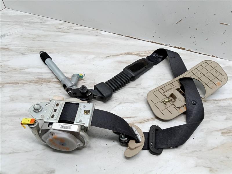 2015 KIA OPTIMA 4cyl Gasoline 2.4 Seat Belt, Front - 23384 — photo 2