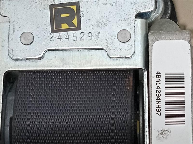 2015 KIA OPTIMA 4cyl Gasoline 2.4 Seat Belt, Front - 23384 — photo 5