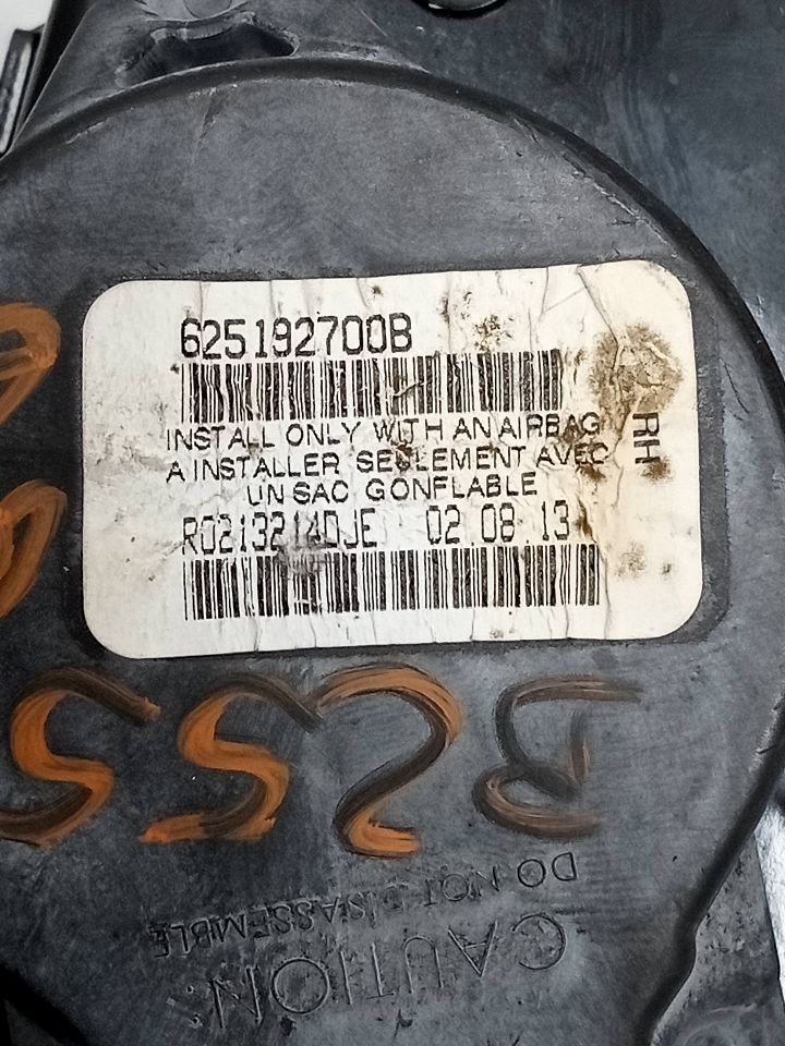 2014 FORD FOCUS Seat Belt, Front - 23405 — photo 5