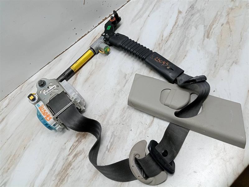2012 KIA FORTE Seat Belt, Front - 23417 — photo 1