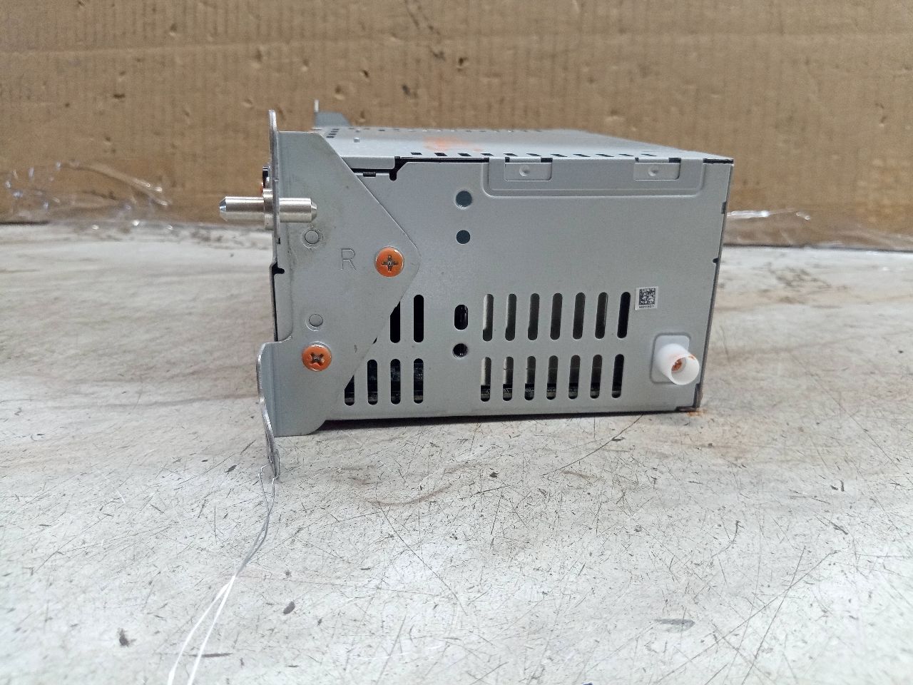 2013 FORD FUSION 4cyl Electric 2.0 Radio Audio - 234954 — photo 3