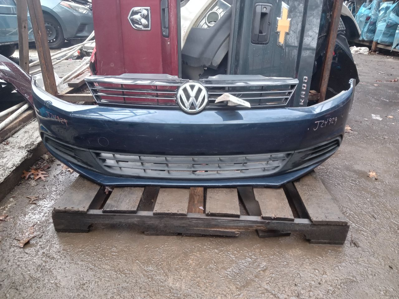 2014 VOLKSWAGEN JETTA 4cyl Gasoline 2.0 BUMPER ASSY, FRONT - 234970