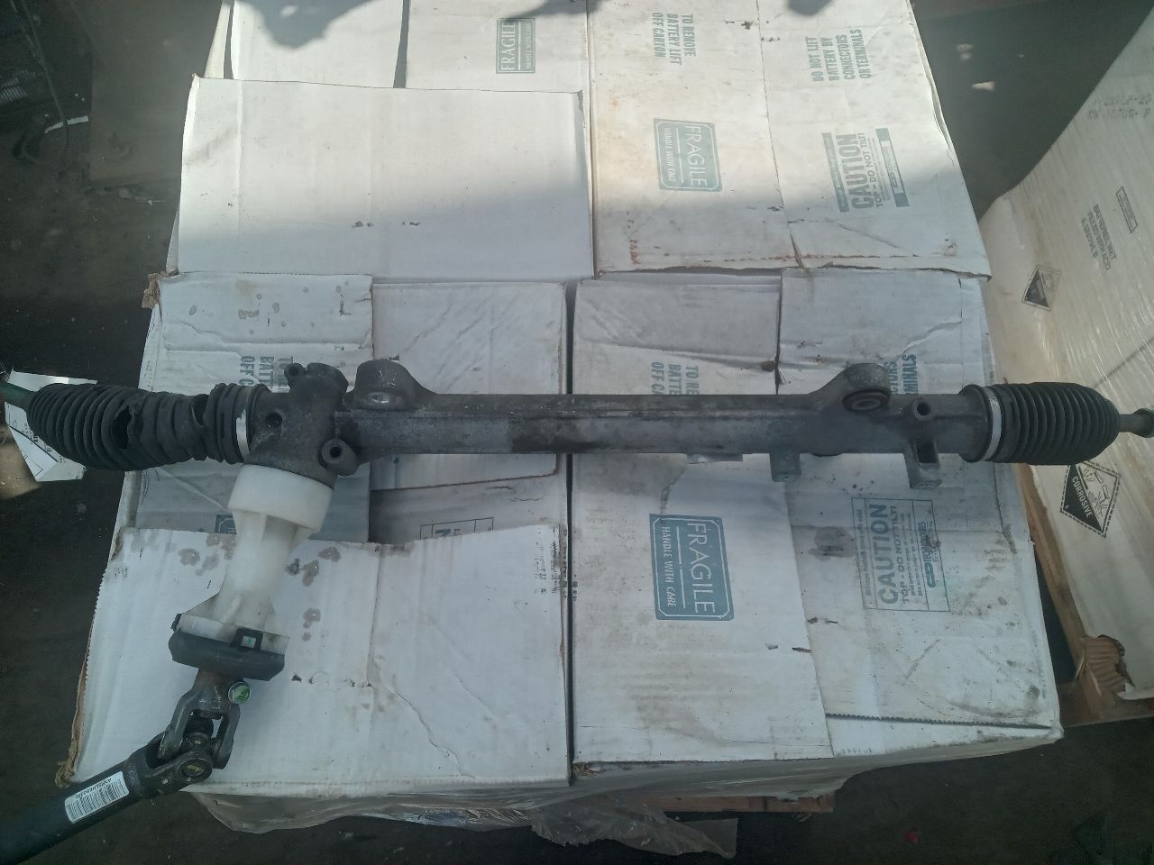 2017 HYUNDAI SANTA FE 2.4L 4cyl Gasoline VVT STEERING GEAR RACK - 234995 — photo 2