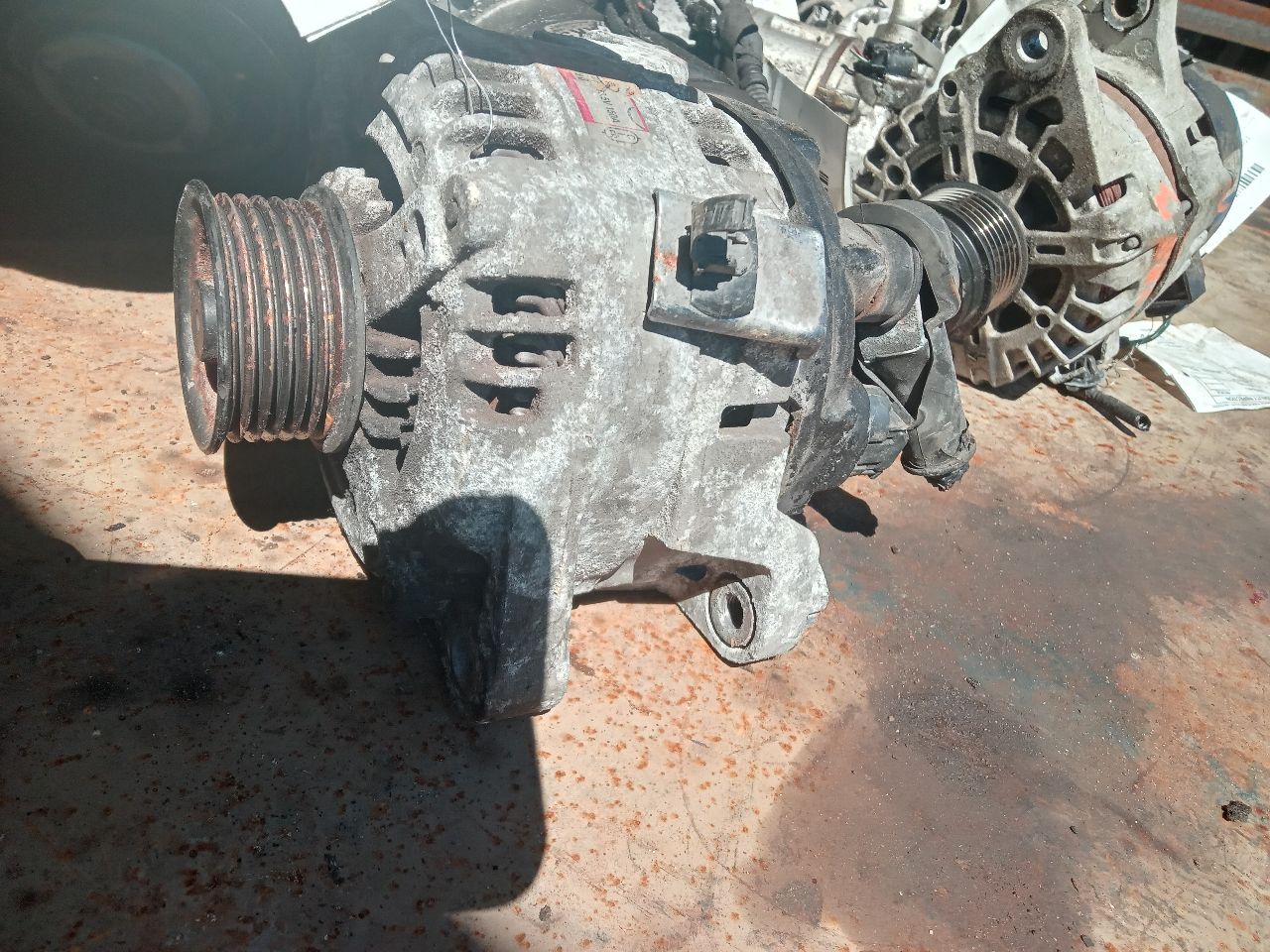 2017 HYUNDAI SANTA FE 2.4L 4cyl Gasoline VVT ALTERNATOR - 234999 — photo 2