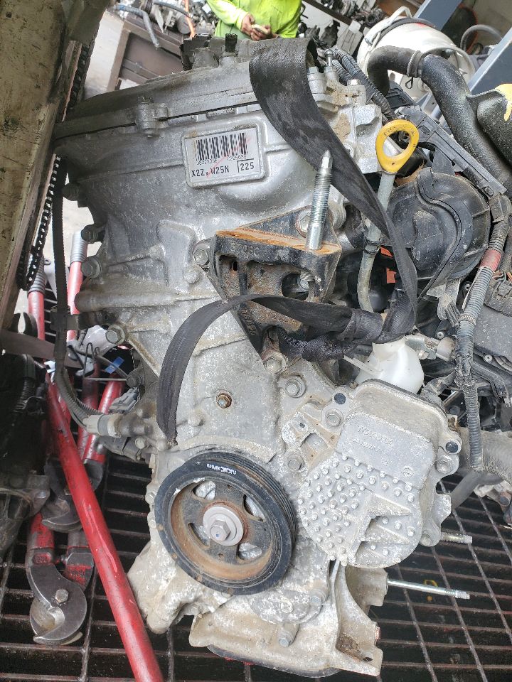 2013 LEXUS CT200H 4cyl Hybrid 1.8 ENGINE ASSEMBLY - 235514 — photo 4