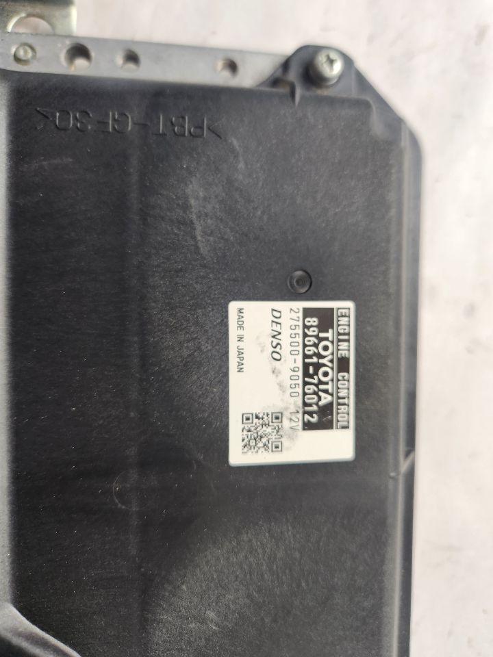 2013 LEXUS CT200H 4cyl Hybrid 1.8 Eng/Motor Cont Mod - 235551 — photo 6