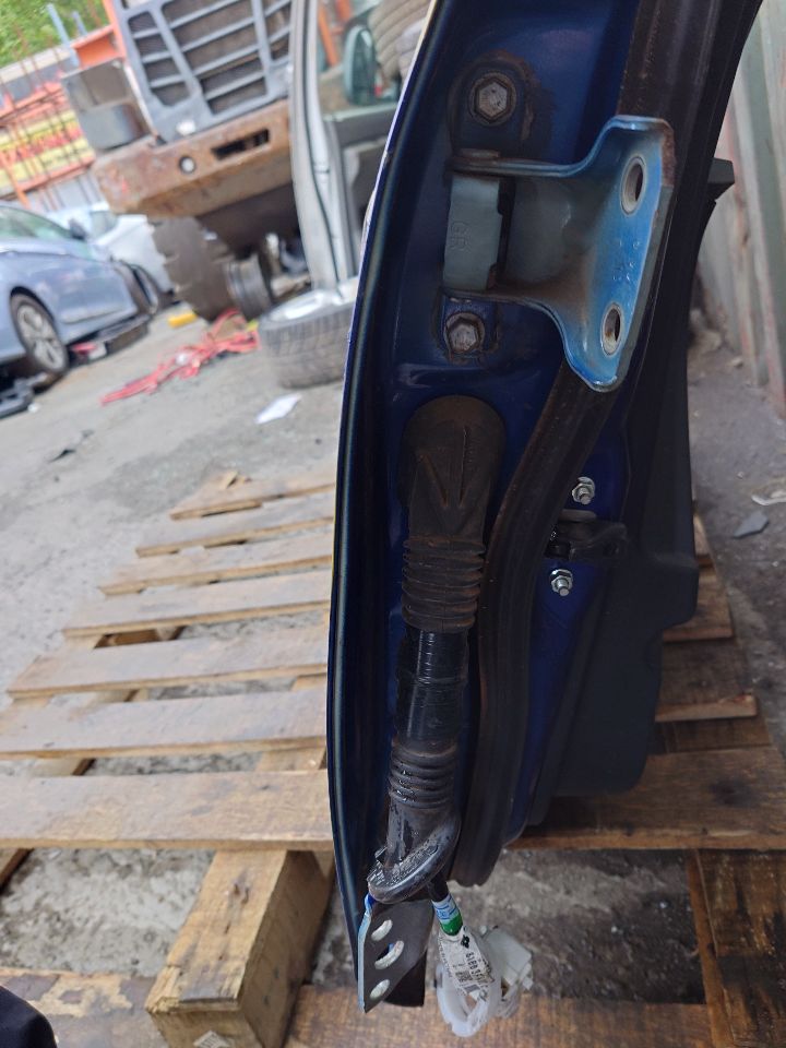 2024 SUBARU XV CROSSTREK Right DOOR ASSEMBLY, FR - 236233 — photo 2