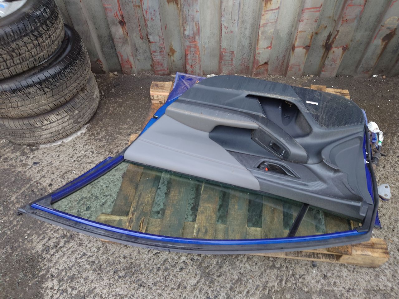 2024 SUBARU XV CROSSTREK Right DOOR ASSEMBLY, FR - 236233 — photo 6