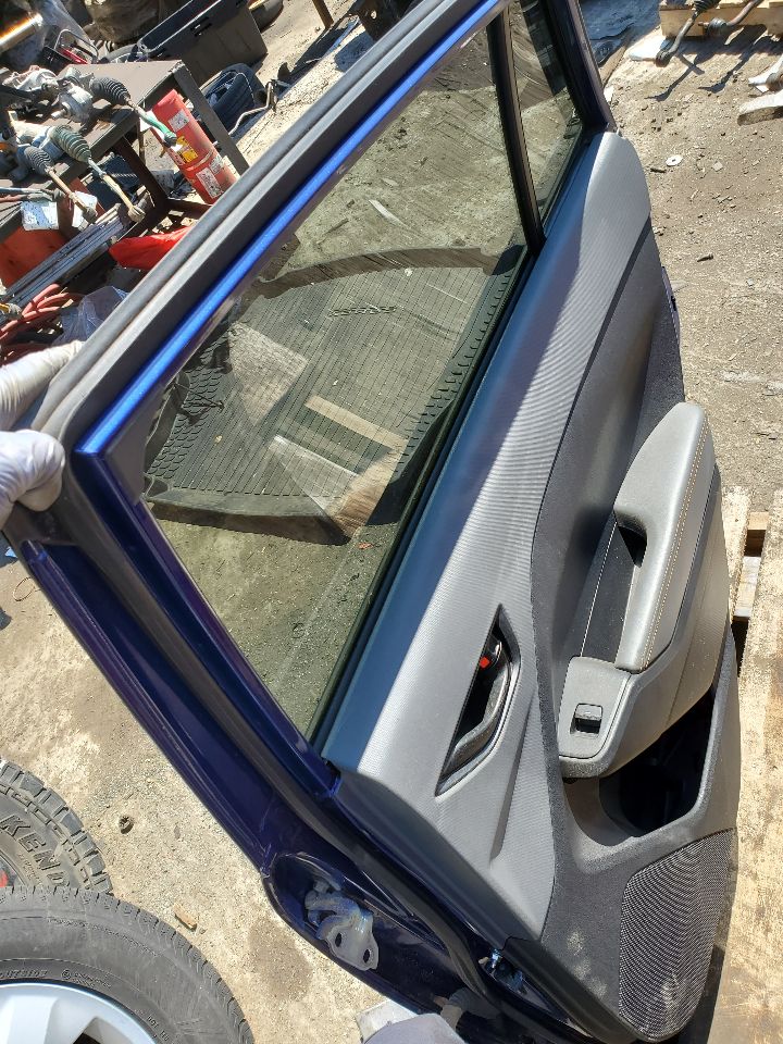 2024 SUBARU XV CROSSTREK Right Dr Assm, Rear Side - 236237 — photo 3