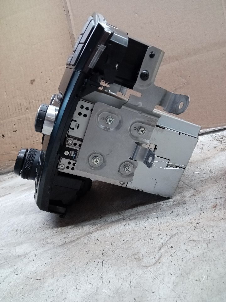 2011 ACURA MDX 3.7L 6cyl Gasoline VVT Radio Audio - 236275 — photo 2