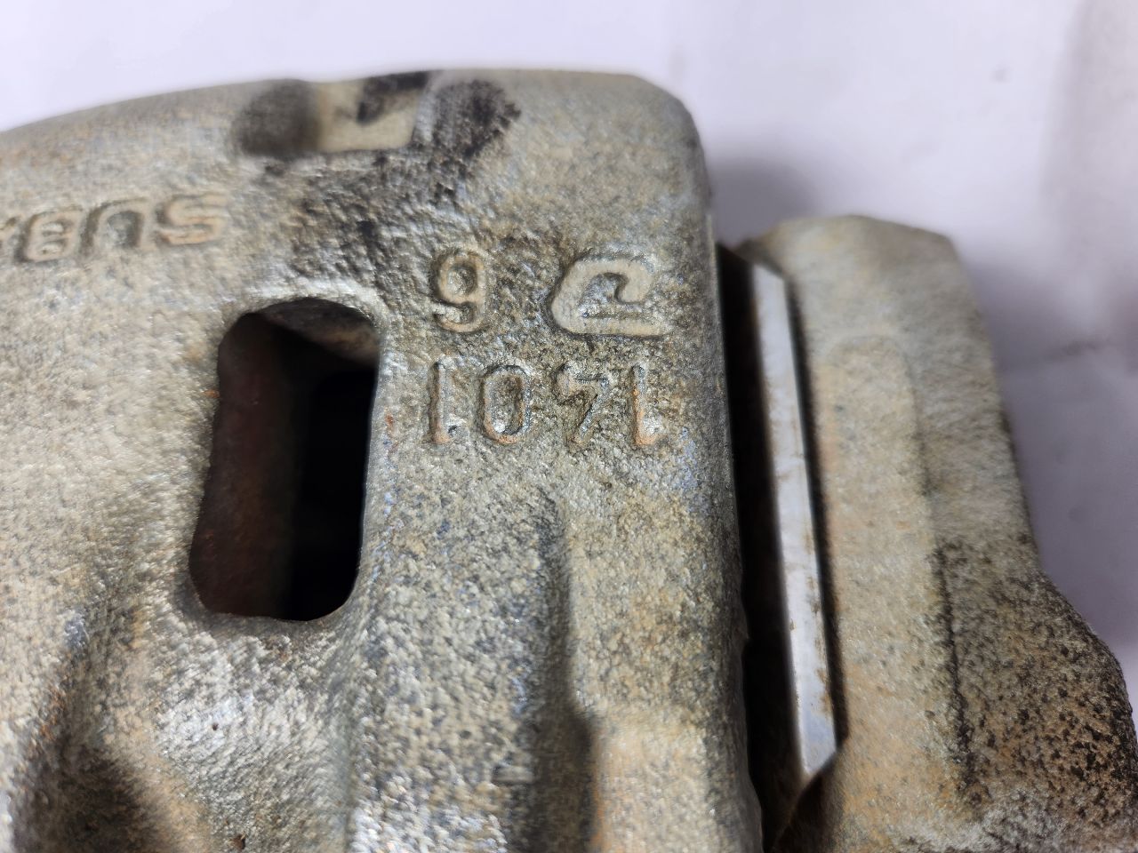 2024 SUBARU XV CROSSTREK Left CALIPER - 236301 — photo 5