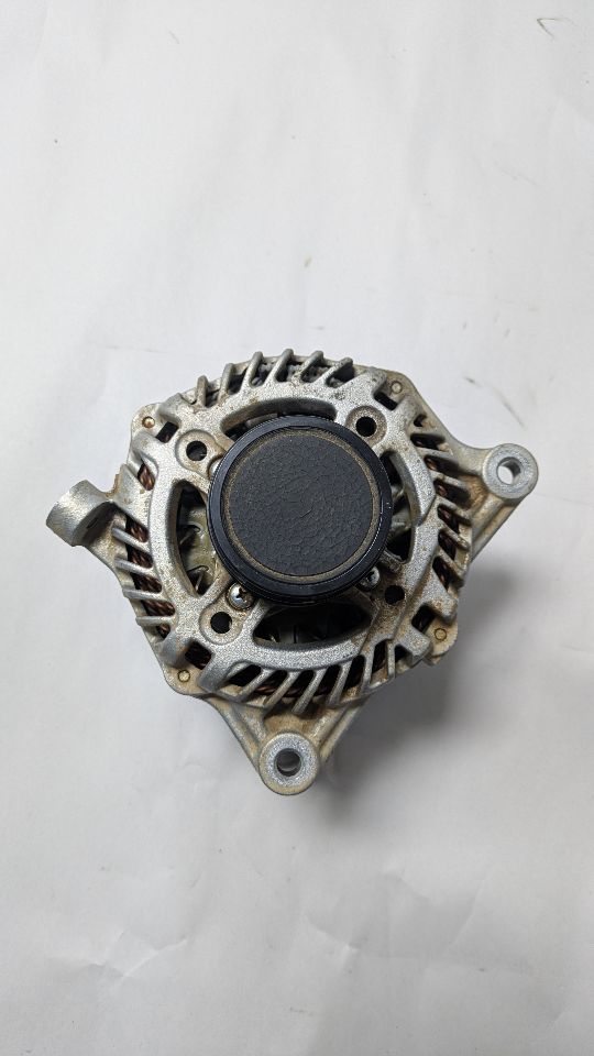2024 SUBARU XV CROSSTREK ALTERNATOR - 236318 — photo 1