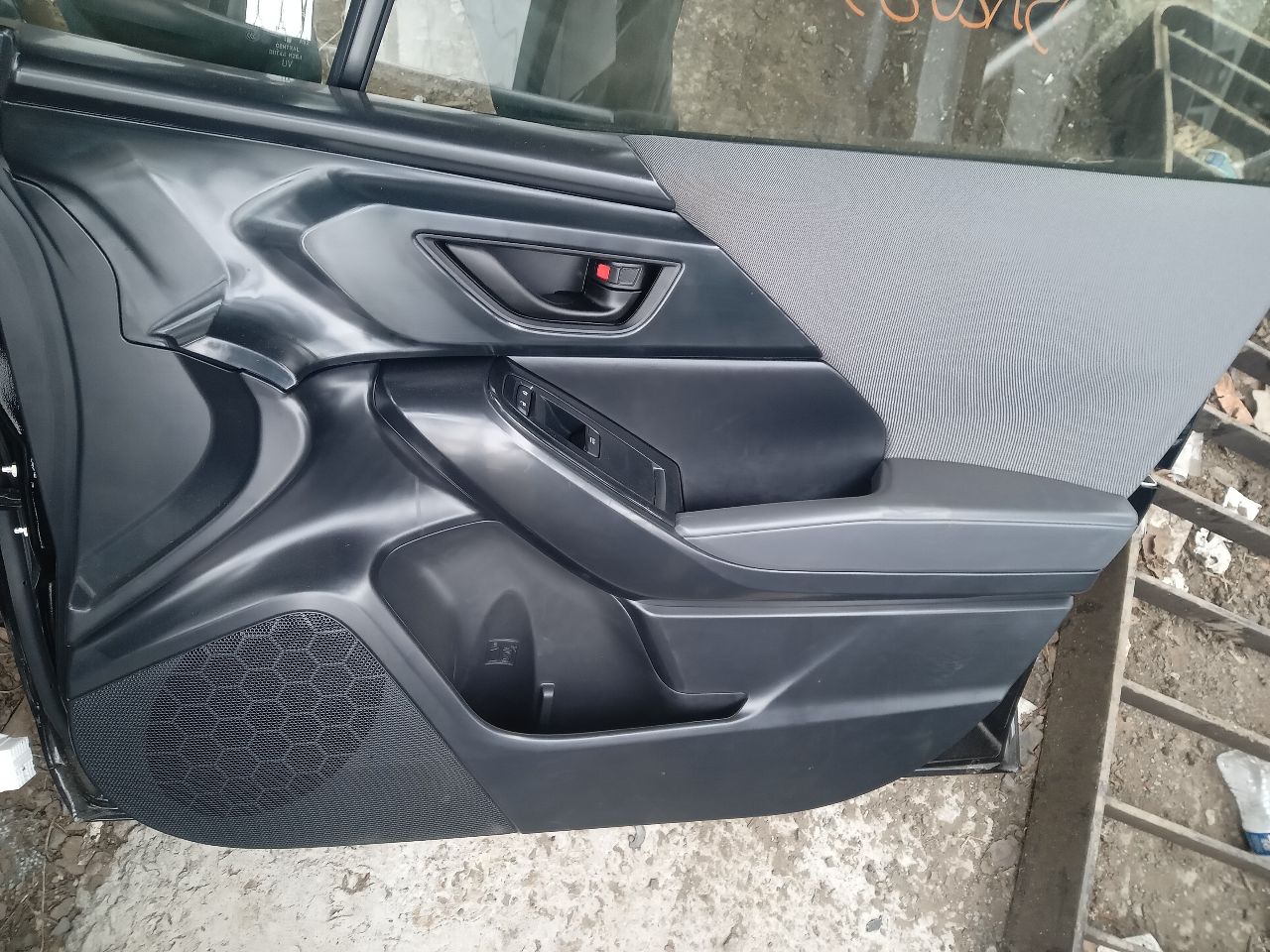 2024 SUBARU XV CROSSTREK Right DOOR ASSEMBLY, FR - 236474