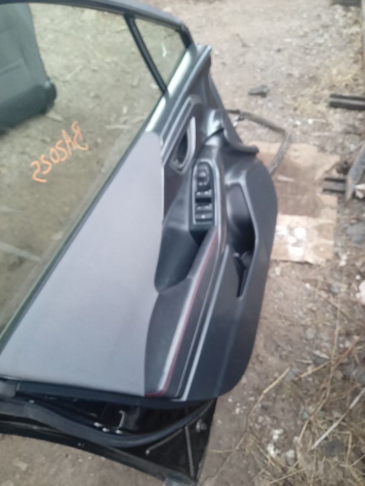 2024 SUBARU XV CROSSTREK Left DOOR ASSEMBLY, FR - 236475 — photo 2