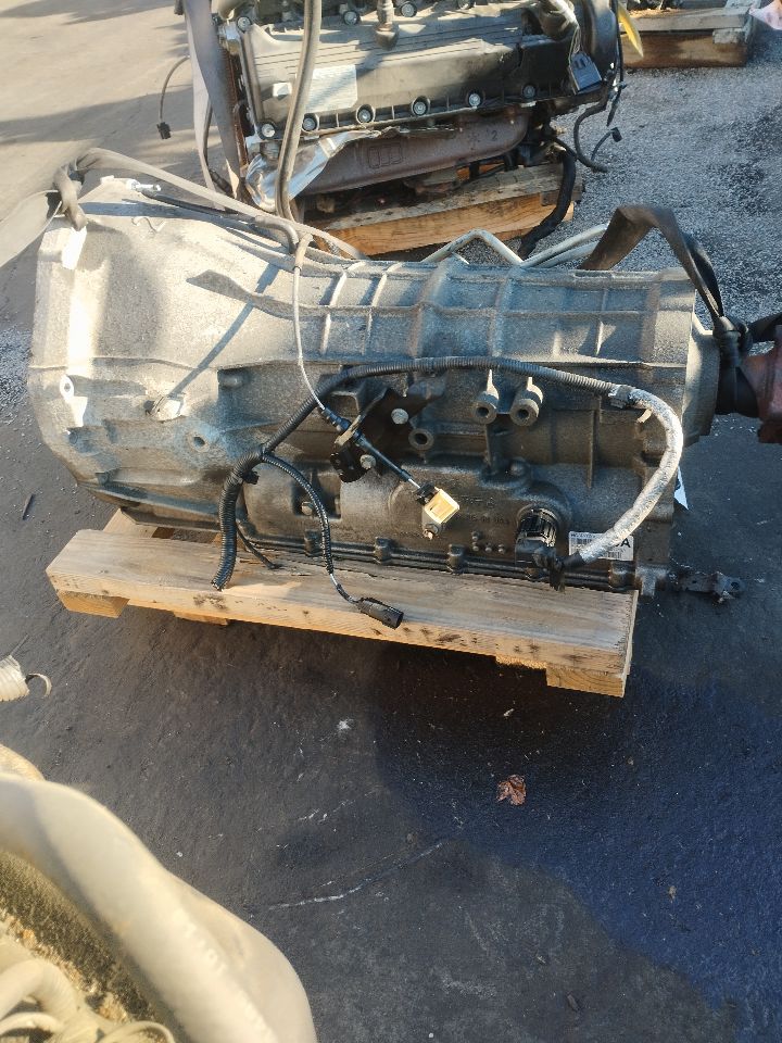 2019 FORD VAN 6.8L 10cyl Gasoline Transmiss,Transaxle - 236804 — photo 2