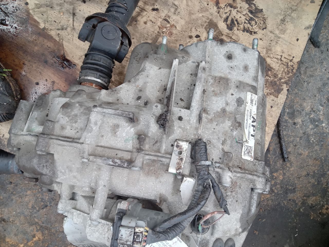 2018 GMC YUKON 6.2L 8cyl Gasoline VVT TRANSFER CASE ASSY - 236912