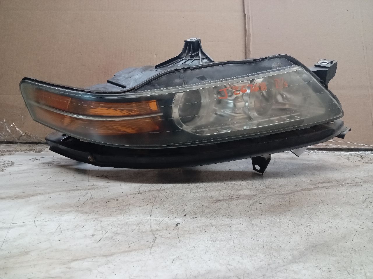 2008 ACURA TL 3.2L 6cyl Gasoline VVT Right HEADLAMP ASSEMBLY - 237090