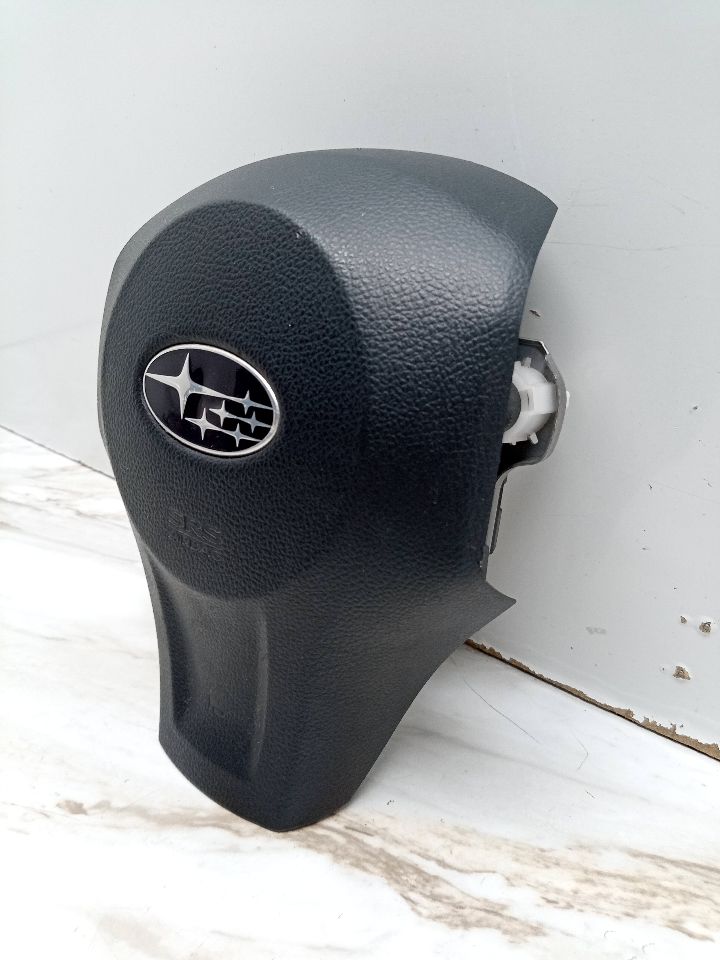 2013 SUBARU LEGACY 4cyl Gasoline 2.5 Left AIR BAG - 23728 — photo 2