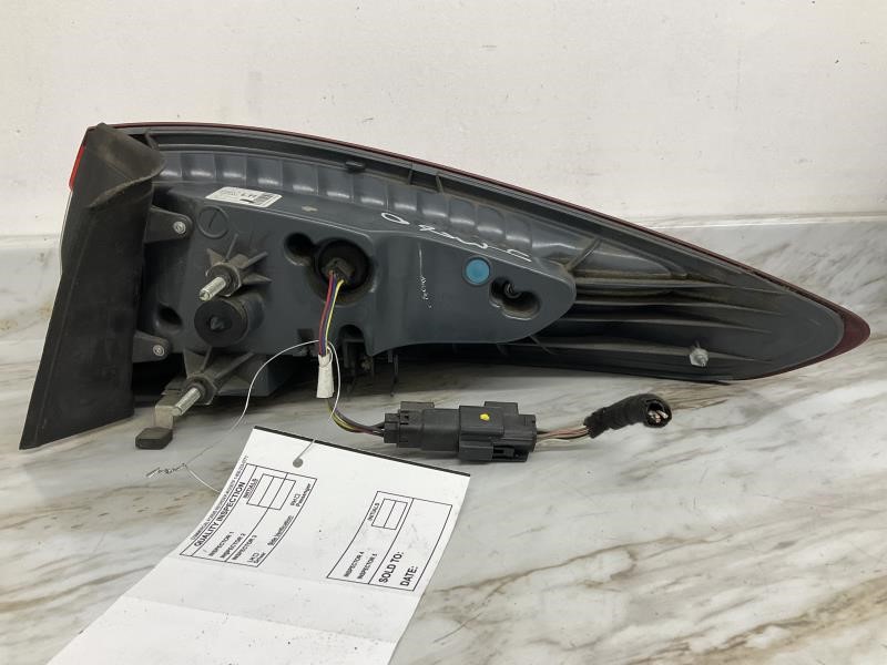 2015 FORD FUSION Left TAIL LAMP - 2377 — photo 1