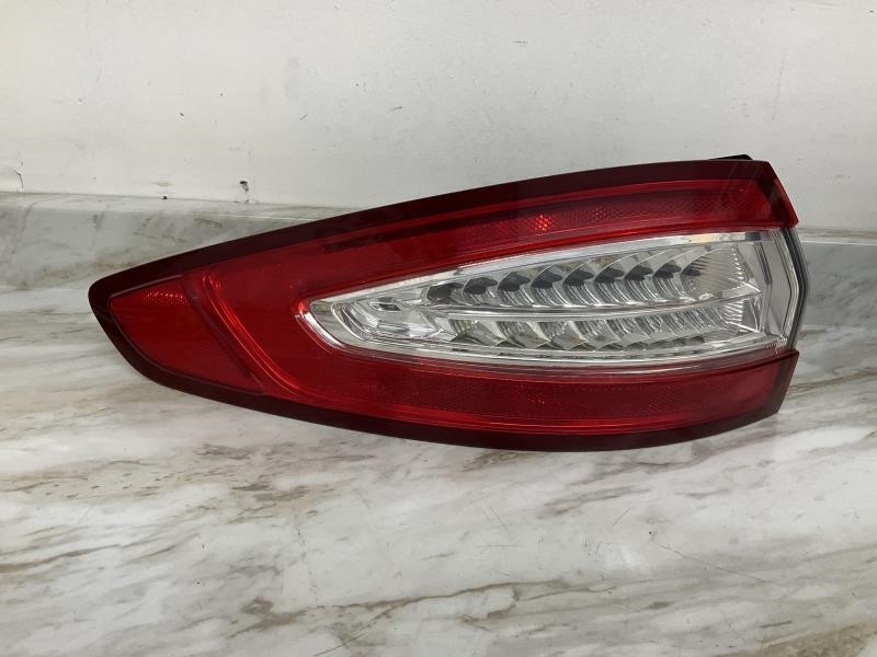 2015 FORD FUSION Left TAIL LAMP - 2377 — photo 3