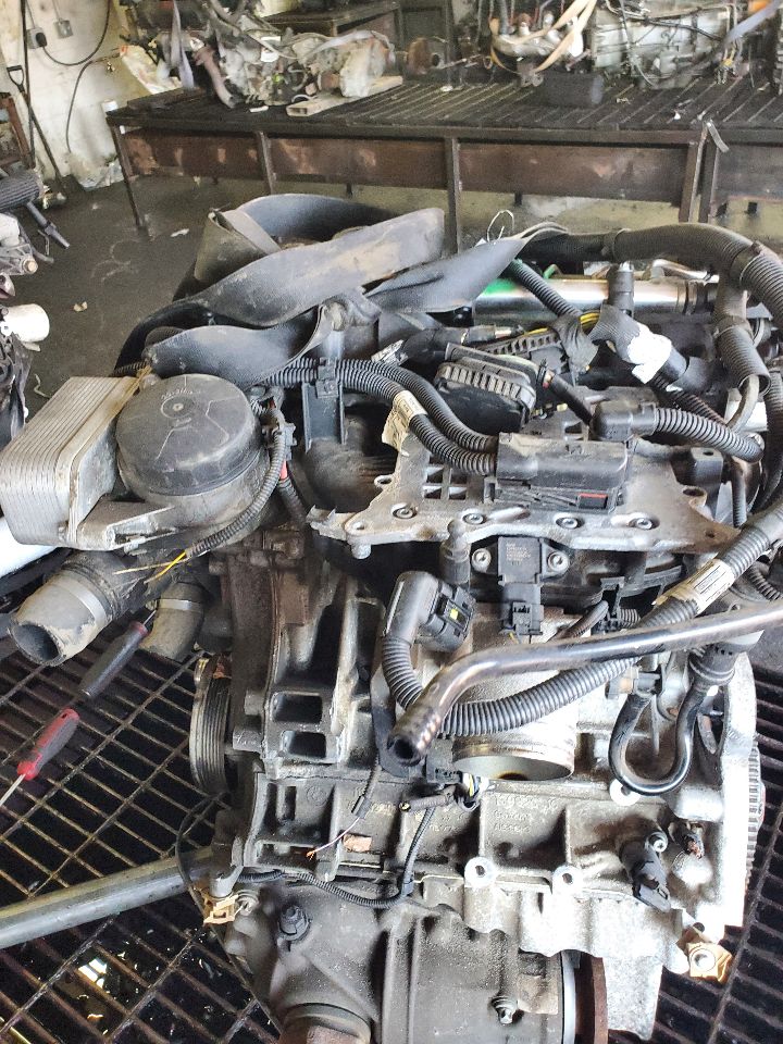 2013 BMW 528i 4cyl Gasoline Turbo 2.0 ENGINE ASSEMBLY - 237701 — photo 6