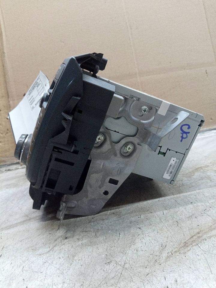 2013 ACURA TL 3.7L 6cyl Gasoline VVT Radio Audio - 238436 — photo 3