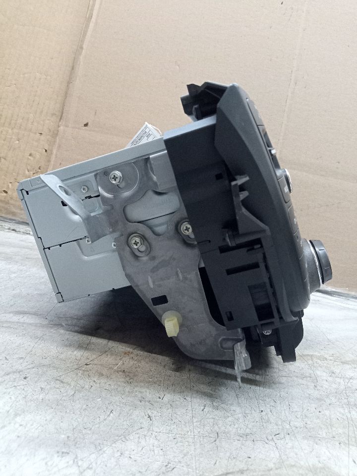 2013 ACURA TL 3.7L 6cyl Gasoline VVT Radio Audio - 238436 — photo 8