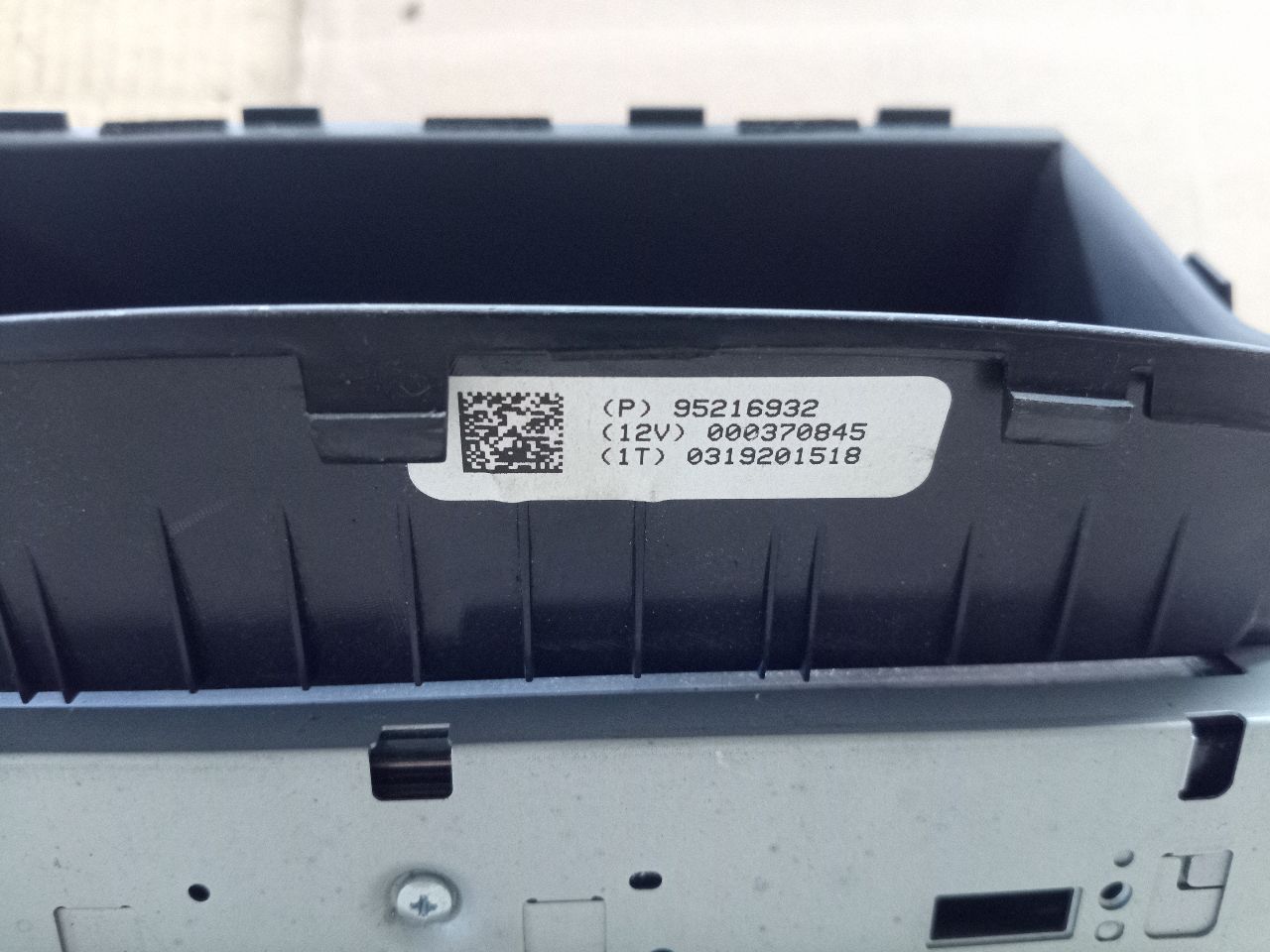 2015 CHEVROLET CRUZE 4cyl Gasoline Turbo 1.4 Info-GPS-TV Screen - 238462 — photo 3