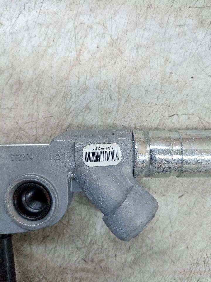2017 AUDI A4 4cyl Gasoline Turbo 2.0 Seat Belt, Front - 238475 — photo 4