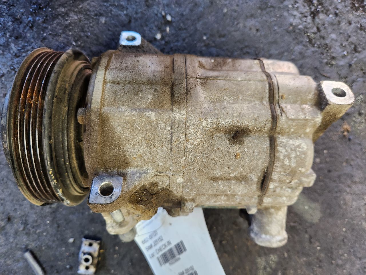 2008 PONTIAC SOLSTICE 4cyl Gasoline 2.4 AC COMPRESSOR - 238694