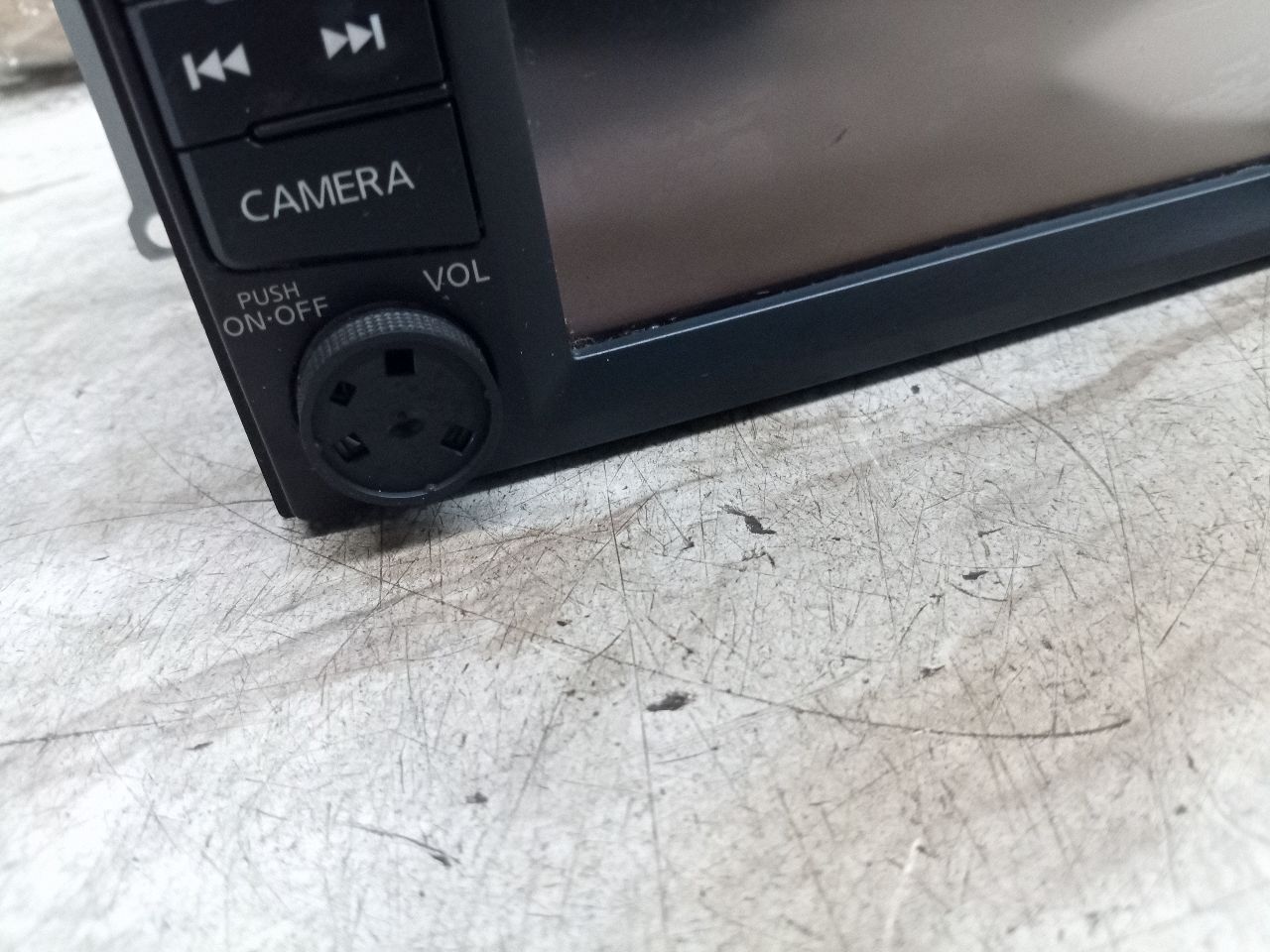 2015 NISSAN SENTRA Radio Audio - 239366 — photo 2