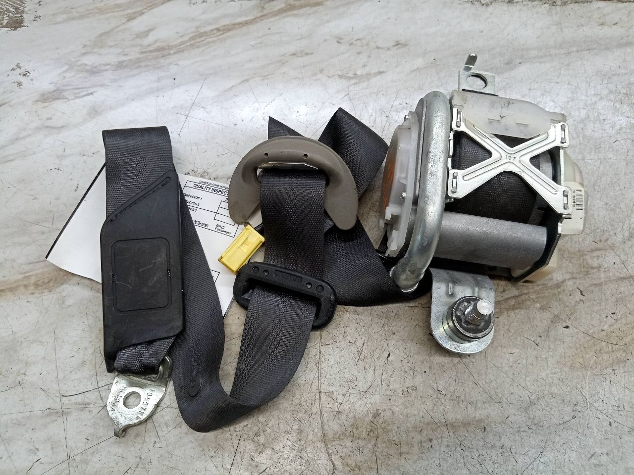 2012 HONDA ACCORD Seat Belt, Front - 239668 — photo 1