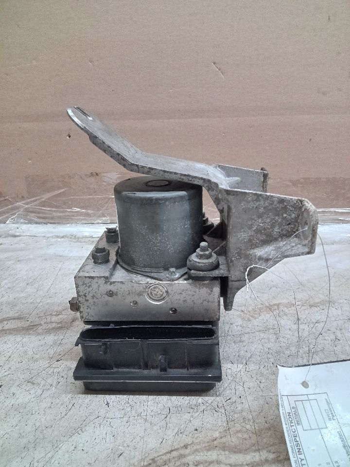 2007 ACURA MDX 3.7L 6cyl Gasoline Anti-lock Brake Pts - 239692 — photo 1