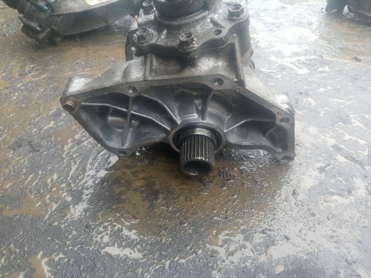 2011 NISSAN MURANO 6cyl Gasoline 3.5 TRANSFER CASE ASSY - 239968 — photo 1