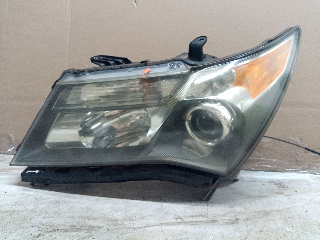 2008 ACURA MDX Left HEADLAMP ASSEMBLY - 240165